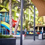 Breeze Pool & Mamaia Nord Appartamento 3*