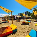 Breeze Pool & Mamaia Nord Appartamento Năvodari