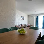 Appartamento Breeze Pool & Mamaia Nord Năvodari