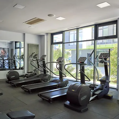 Breeze Pool & Spa Mamaia Nord Apartment Navodari