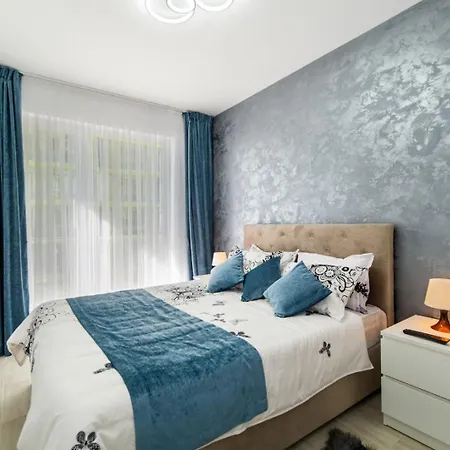 Apartment Breeze Pool & Spa Mamaia Nord