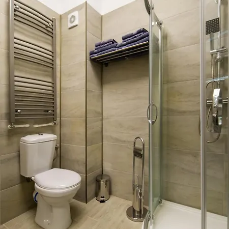Breeze Pool & Spa Mamaia Nord