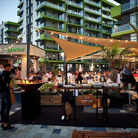 Breeze Pool & Mamaia Nord Năvodari