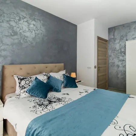 Breeze Pool & Mamaia Nord 3*