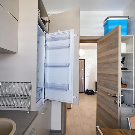 Apartment Breeze Pool & Mamaia Nord