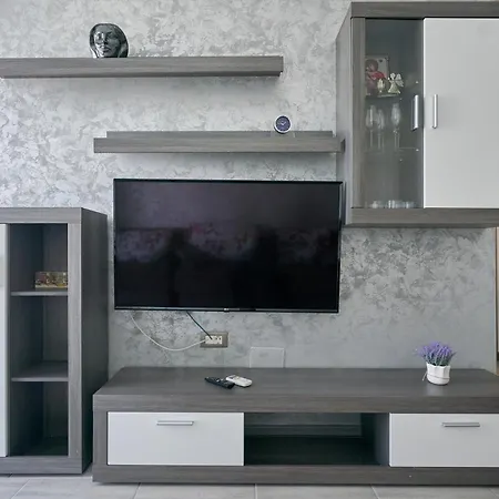 Breeze Pool & Mamaia Nord Năvodari