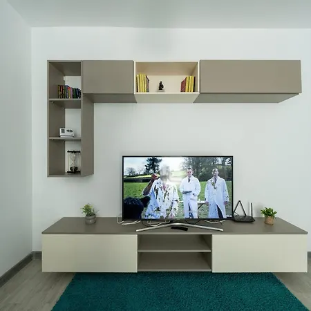 Apartament Breeze Pool & Mamaia Nord