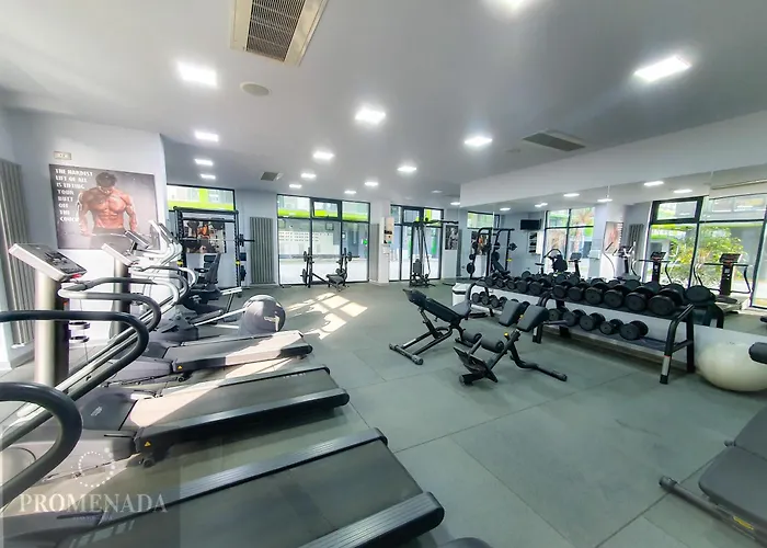 Breeze Pool & Mamaia Nord Năvodari