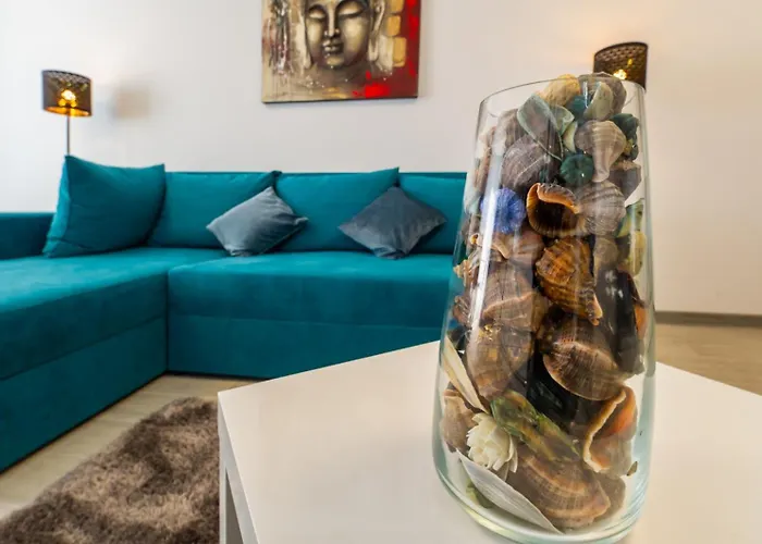 Breeze Pool & Mamaia Nord Năvodari