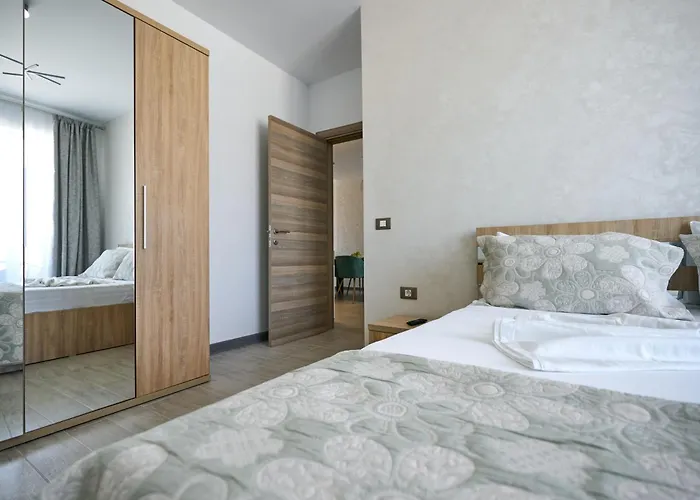 Breeze Pool & Mamaia Nord 3*