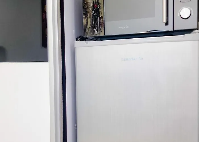 Breeze Pool & Mamaia Nord Apartamento 3*